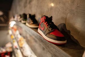 SNEAKERZH Shop – Sneakers – Zürich